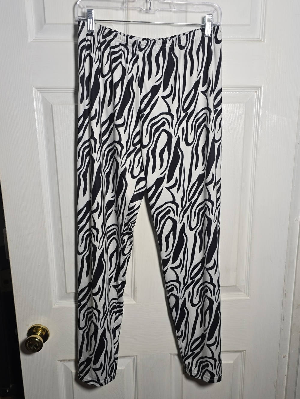 Women's XXL Black & White Zebra Print Leggings - Stylish Patterned Leggings